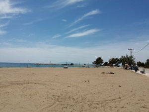 Αναβαθμίζεται η παραλία Τουρλίδας μετά από πολλά χρόνια