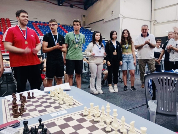 Μαθητικές διακρίσεις στο σκάκι για τη Ναύπακτο