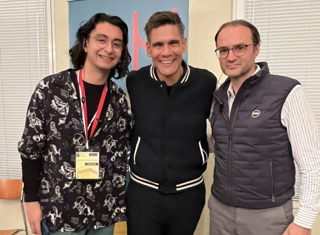 Αγρίνιο: Όλα έτοιμα για το Διαγωνισμό Μουσικής Δημιουργίας της ΓΕΑ με παρουσιαστή τον Δημήτρη Ουγγαρέζο – Η ανάρτηση του Ανδρέα Σκαρτσάρη