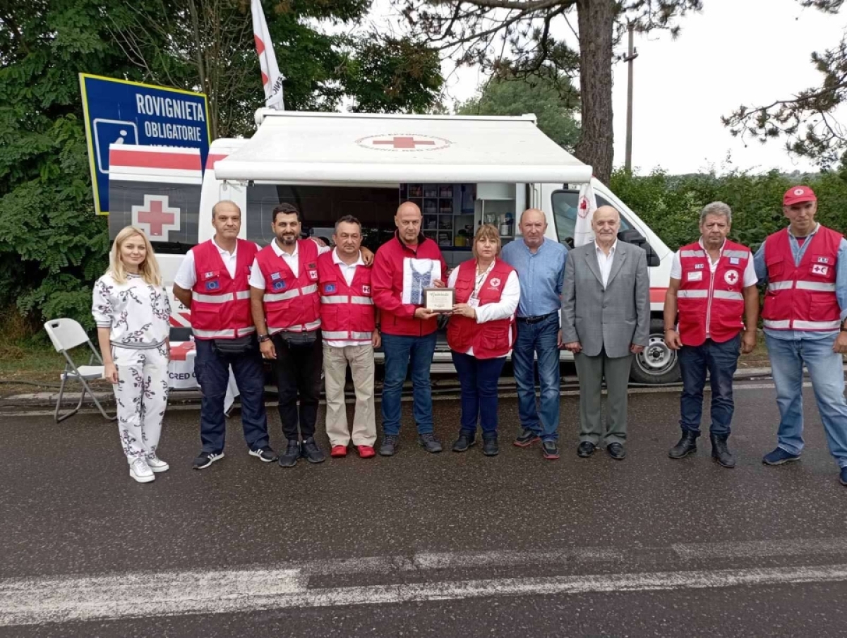 Ο Ελληνικός Ερυθρός Σταυρός απέστειλε την 8η ανθρωπιστική αποστολή στην Ουκρανία μεταφέροντας φαρμακευτικό και υγειονομικό υλικό για νοσοκομείο της Ουκρανίας