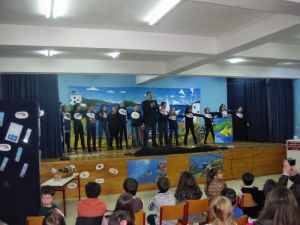 Ο Συγγραφέας Παιδικής Λογοτεχνίας Βαγγέλης Ηλιόπουλος συναντά τα παιδιά του 21ου Δημοτικού Σχολείου Αγρινίου