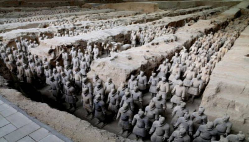 Κινέζοι αρχαιολόγοι: «Τον πήλινο Στρατό του Πρώτου Αυτοκράτορα της Κίνας τον έφτιαξαν αρχαίοι Έλληνες» - Η εκστρατεία του Διονύσου έγινε στ&#039; αλήθεια