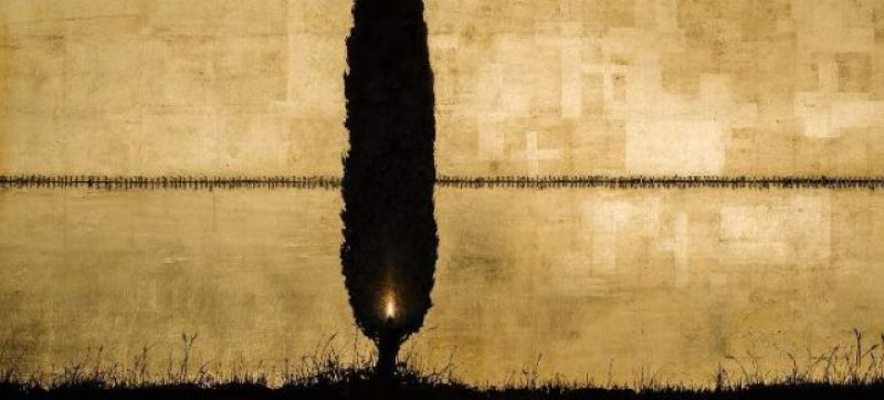 Αναδρομική έκθεση του αγρινιώτη Χρ. Μποκόρου: Του καλλιτέχνη που «ανάβει» φλόγες πάνω στα ξύλα