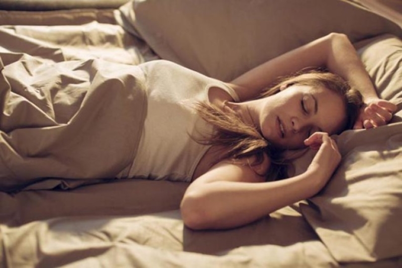 Πόσες ώρες πρέπει να κοιμάται κάθε άνθρωπος ανάλογα με την ηλικία του – Τα «μυστικά» του ύπνου