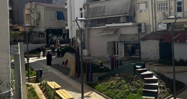 Αγρίνιο: Παραδόθηκε ο χώρος αναψυχής δίπλα στην κεντρική πλατεία (φωτο)