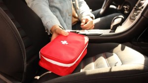 Αλλάζει το φαρμακείο του αυτοκινήτου: Τι πρέπει να περιέχει από τις 18 Ιουνίου