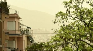 Καιρός: Βροχερός σήμερα Παρασκευή σε πολλές περιοχές – Θα πέσουν ξανά λασποβροχές