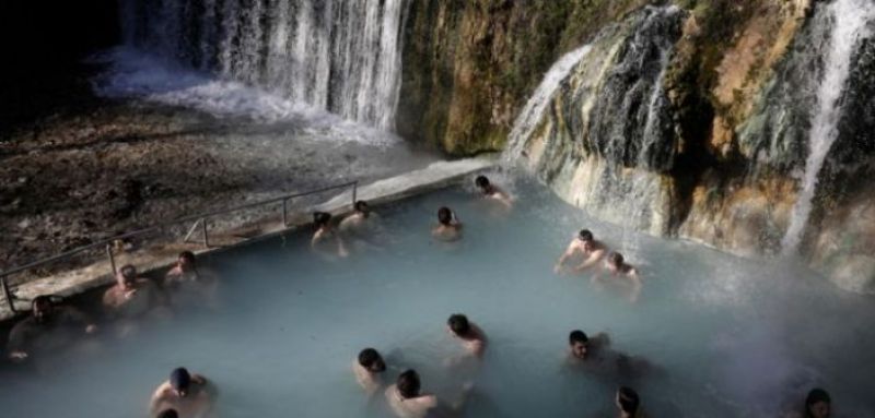 ΟΠΕΚΑ: Ανοιξαν οι αιτήσεις για προγράμματα Αγροτικής Εστίας – Για ιαματικό τουρισμό, βιβλία, τρίτεκνες μητέρες