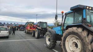 Β΄ ΕΛΜΕ Αιτωλοακαρνανίας: Στηρίζει τον αγώνα των αγροτών, τα προβλήματα του πρωτογενούς τομέα αφορούν ολόκληρη την κοινωνία