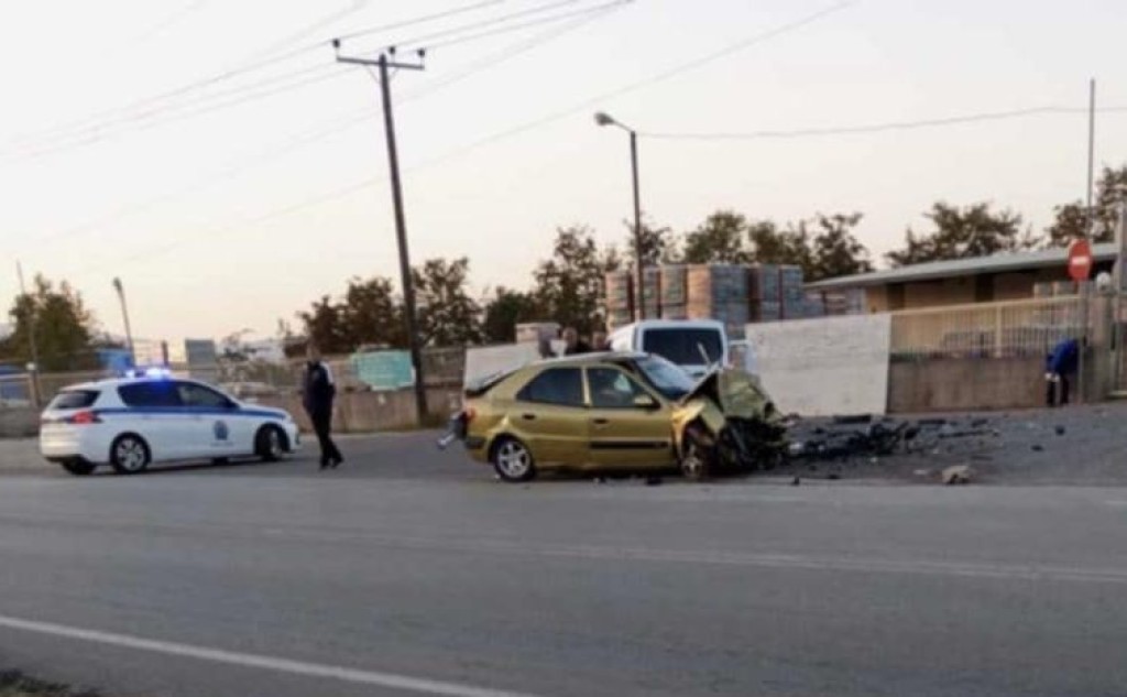 Αγρίνιο: Σοκαριστικό βίντεο από το τροχαίο στη Μεγάλη Χώρα - Η στιγμή της μετωπικής σύγκρουσης