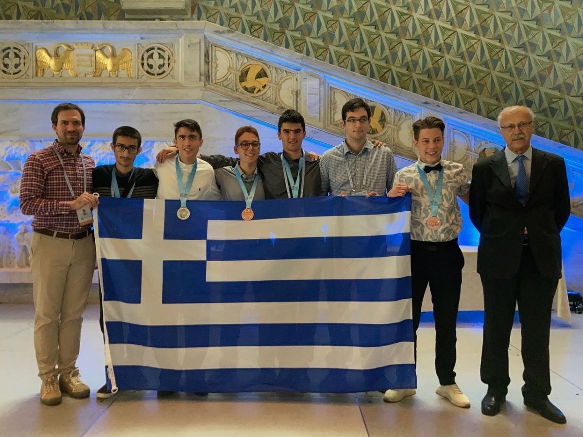 Περήφανο το Αγρίνιο για τον μαθητή Μανώλη Πετράκη-χάλκινο μετάλλιο στη Διεθνή Μαθηματική Ολυμπιάδα