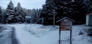 «Λέανδρος»:Χιόνια και τσουχτερό κρύο στην Ευρυτανία – Αντιολισθητικές αλυσίδες για την Ε.Ο. Καρπενησίου–Αγρινίου
