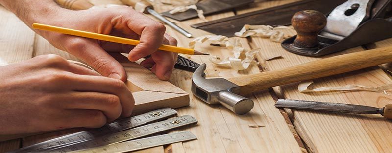 Αγρίνιο: Εταιρεία ζητά εργάτη με εμπειρία σε ξυλουργικές εργασίες για μόνιμη εργασία
