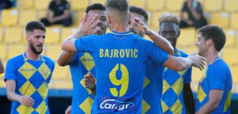 Παναιτωλικός: Κοντά σε φορ