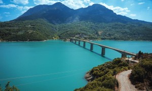 O Μητσοτάκης προανήγγειλε ένωση του ταμιευτήρα Ευήνου και Μόρνου με την τεχνητή λίμνη Κρεμαστών