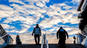 Καιρός: Ανεβαίνει σήμερα η θερμοκρασία με ανέμους έως 6 μποφόρ αλλά χωρίς βροχές