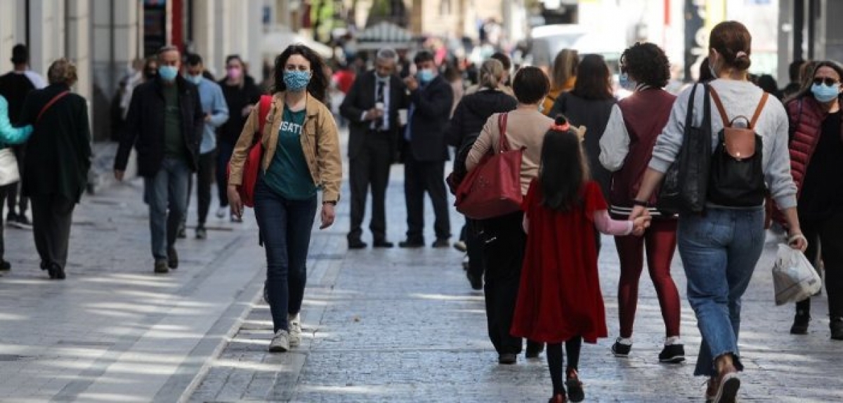 Κορωνοϊός: Αναμένεται αποκλιμάκωση κρουσμάτων και θανάτων στην Ελλάδα τις επόμενες δύο εβδομάδες