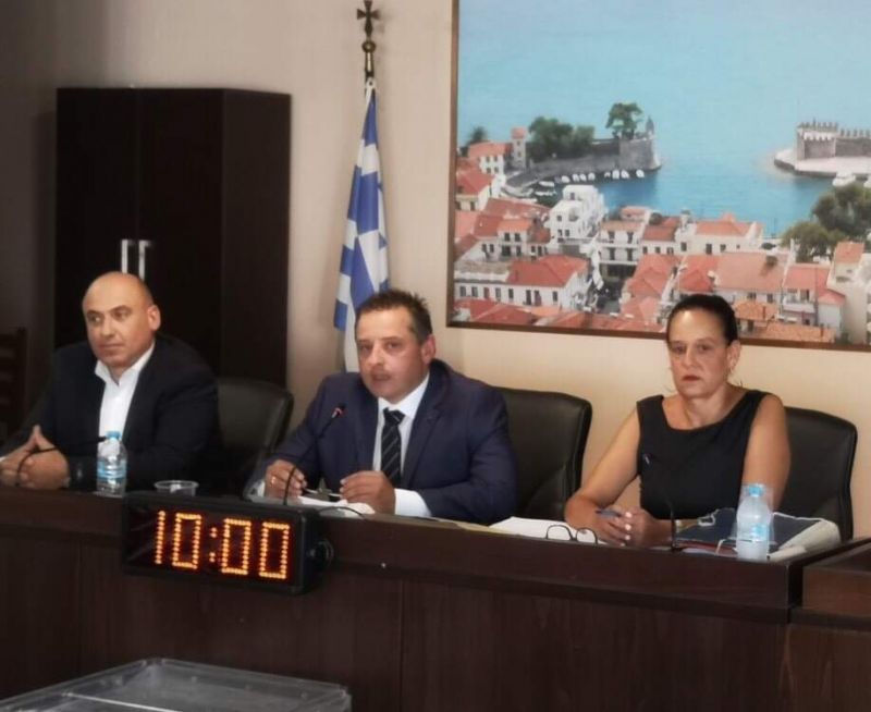 Πρόεδρος του Δημοτικού Συμβουλίου Ναυπακτίας ο κ. Γιώργος Σιμάκης