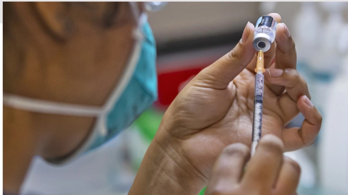 Εμβολιασμός ανηλίκου: Τι ισχύει όταν ένας από τους δύο γονείς δεν θέλει να εμβολιάσει το παιδί του