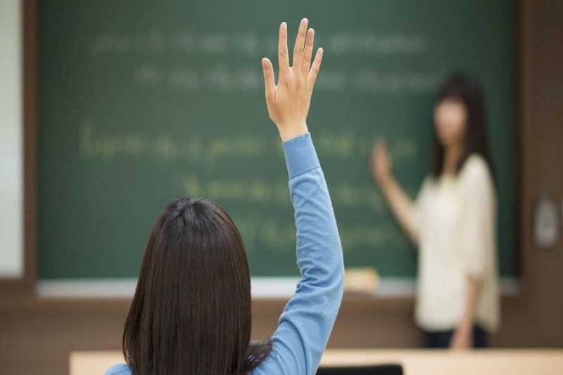 Mαθήματα ενισχυτικής διδασκαλίας από το Κέντρο Κοινότητας με Παράρτημα Ρομά Δήμου Ιεράς Πόλεως Μεσολογγίου