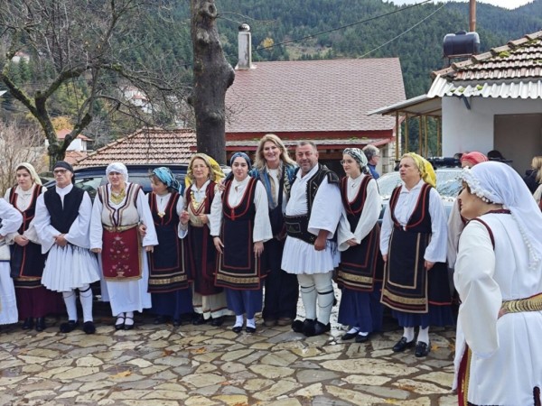 Τα πολυσπόρια: Ένα παλιό έθιμο αναβιώνει στα Κρυονέρια Ναυπακτίας