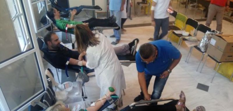 Μεγάλη συμμετοχή στην εθελοντική αιμοδοσία στο Παπαστράτειο Μέγαρο Αγρινίου