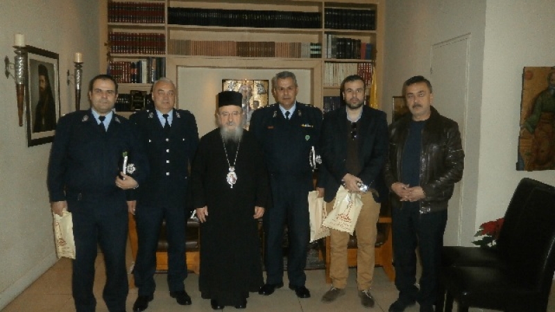 Οι αστυνομικοί της Ακαρνανίας στηρίζουν το φιλανθρωπικό έργο της Μητρόπολης