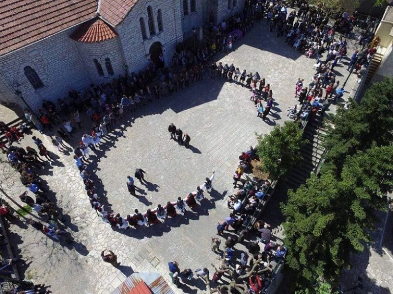 Γαϊτανάκια σε Ανάληψη και Αγία Σοφία Θέρμου την Δευτέρα του Πάσχα