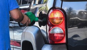 Πετρέλαιο κίνησης: Ακριβότερο από αύριο σε σχέση με τη βενζίνη