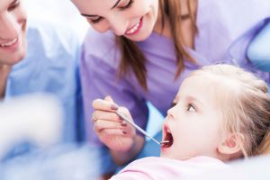 Αγρίνιο: Δωρεάν προληπτικός, Ιατρικός/Οδοντιατρικός έλεγχος σε παιδιά και ενήλικες