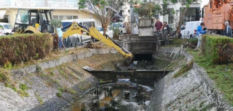 Ναύπακτος: Παρεμβάσεις στο ποταμάκι του Γριμπόβου