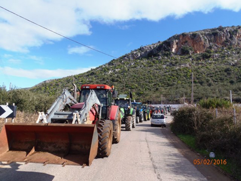 Κεφαλόβρυσο: κλείσιμο από 14:00 της Κυριακής έως 10:00 της Δευτέρας.