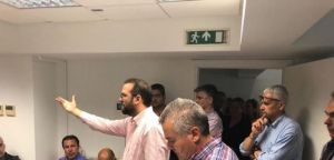 Συνάντηση Φαρμάκη με στελέχη του συνδυασμού του: «Για τον απλό άνθρωπο είμαστε εδώ, αυτόν θα υπηρετήσουμε…»