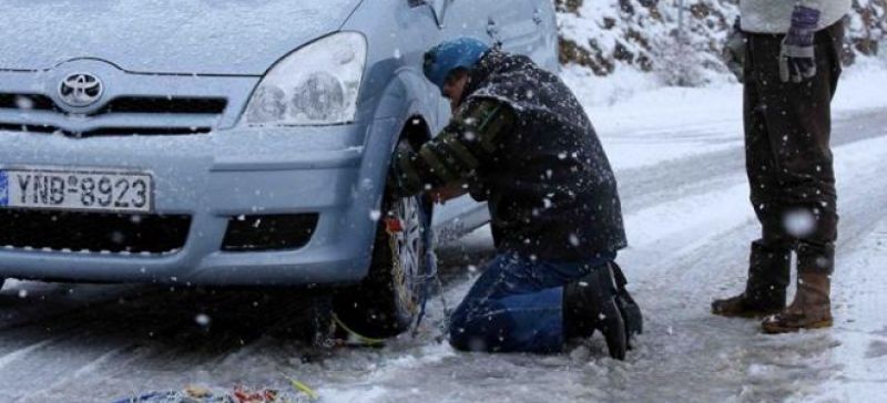 Με αντιολισθητικές αλυσίδες η κυκλοφορία στην ορεινή Ναυπακτία