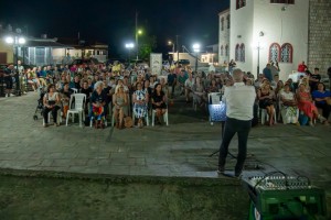 Μεγάλη επιτυχία σημείωσε η προβολή του ιστορικού ντοκιμαντέρ ΙΧΝΗ ΚΑΠΝΟΥ στο Σπάρτο Αμφιλοχίας
