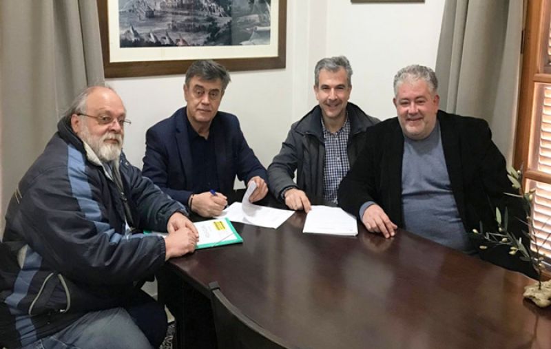 Υπογράφτηκε η σύμβαση για την αντιμετώπιση κατολίσθησης στα Όχθια Παλαίρου