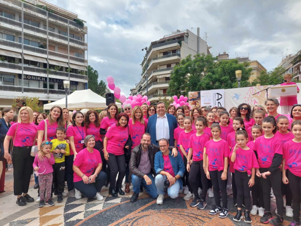 «Pink the City»: “Βάφτηκε” ροζ το Αγρίνιο, ενάντια στον Καρκίνο του Μαστού (εικόνες – video)