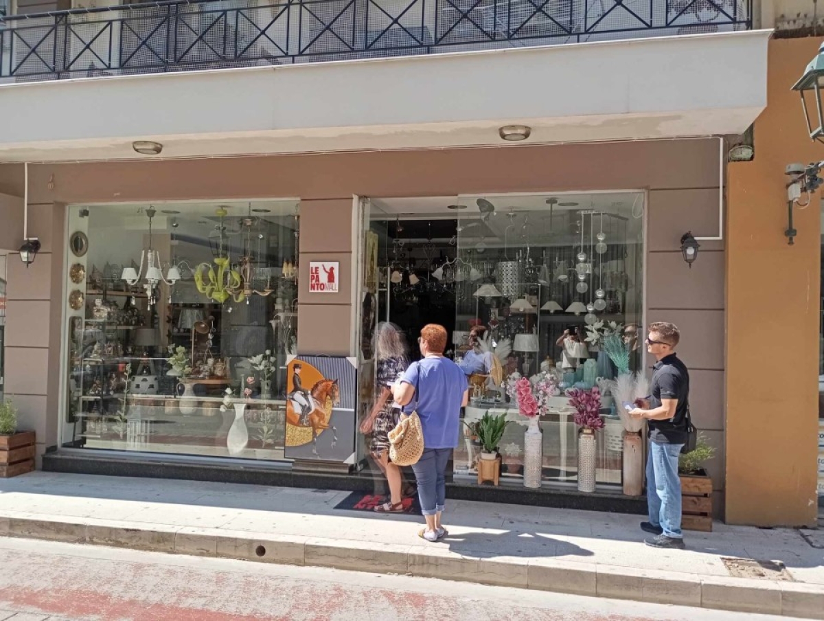 Ναύπακτος: Καταστήματα που εντάχθηκαν στο «Lepanto» Mall έλεγξε κλιμάκιο του Επιμελητηρίου (εικόνες)