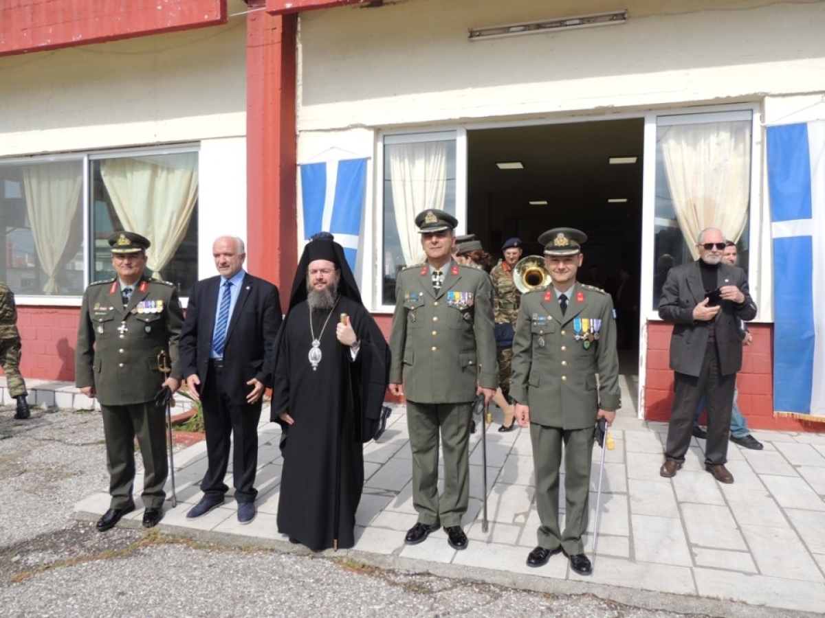 Αλλαγή Διοικήσεως στο 2/39 Σύνταγμα Ευζώνων παρουσία του Μητροπολίτου Αιτωλίας και Ακαρνανίας