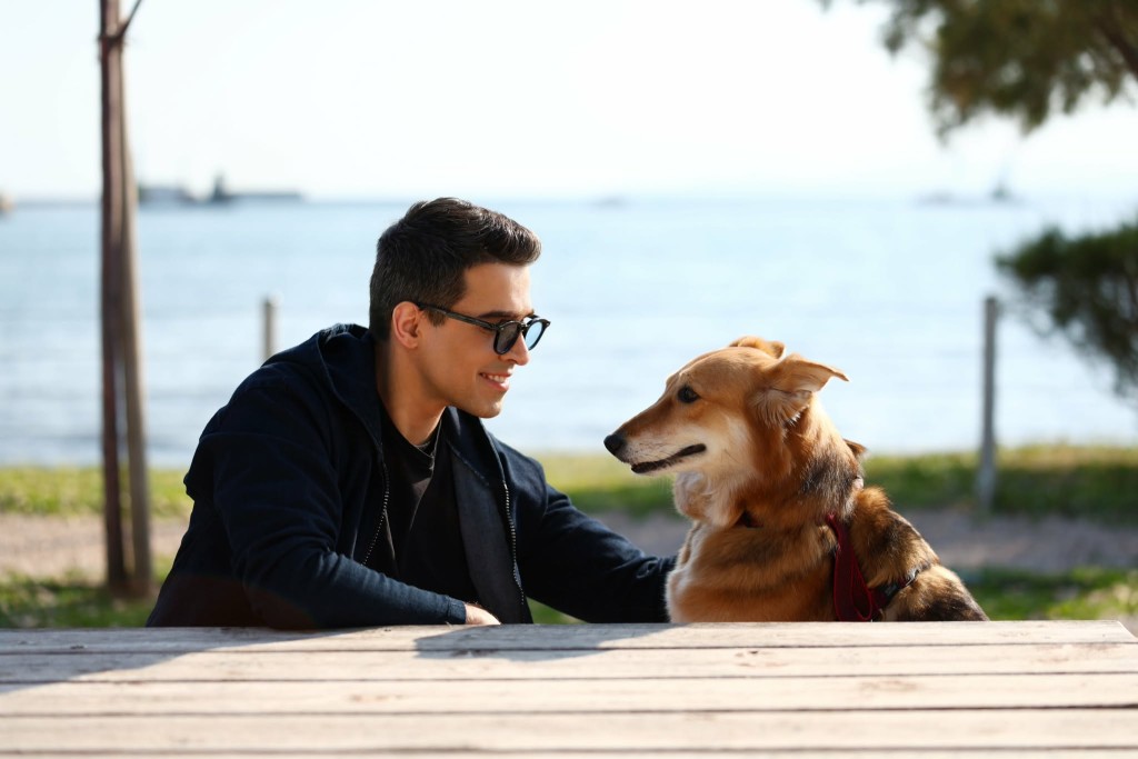 «Έχω μάθει»: Το νέο τραγούδι-πρόταση του Βασίλη Δήμα!