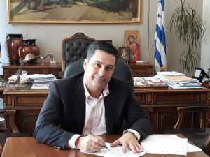 Σύμφωνο συνεργασίας μεταξύ Δήμου Αγρινίου και Ε.Ε.Τ.Α.Α. με σκοπό την αναβάθμιση των διαδικασιών λειτουργίας των ΟΤΑ