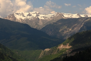 Εκδρομή στα Τζουμέρκα και ανάβαση στην Κακαρδίτσα με τον Ορειβατικό Σύλλογο Αγρινίου (Σ/Κ 14-15/5/2022)