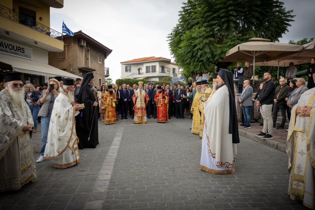 Η Ναύπακτος τίμησε τον πολιούχο της Άγιο Δημήτριο. Τις πόρτες της άνοιξε η Εμποροπανήγυρη της πόλης