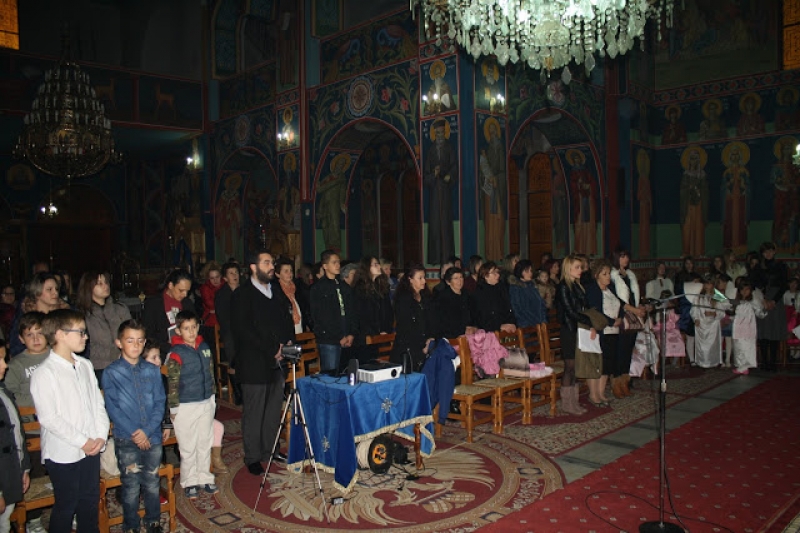 Χριστουγεννιάτικη Γιορτή στην ενορία του Αγίου Αθανασίου Κατούνας