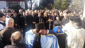 Με τη δέουσα λαμπρότητα και θρησκευτική κατάνυξη τιμήθηκαν τα Άγια Θεοφάνεια στον Ιερό Ναό Αγίου Χριστοφόρου στο Αγρίνιο