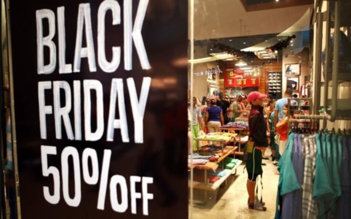 Black Friday 2023: 24 Νοεμβρίου φέτος η «Μαύρη Παρασκευή» με τις μεγάλες προσφορές