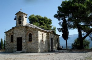 Βανδαλισμός στην Αγία Μαρίνα Αγρινίου - Κατέστρεψαν τις τουαλέτες λίγες μέρες πριν τη γιορτή (εικόνες)