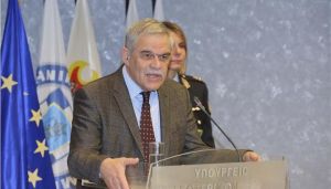 Εορταστικά μηνύματα του Αναπληρωτή Υπουργού Προστασίας του Πολίτη και του Αρχηγού της Ελληνικής Αστυνομίας από το Κέντρο της Άμεσης Δράσης, κατά την αλλαγή του χρόνου
