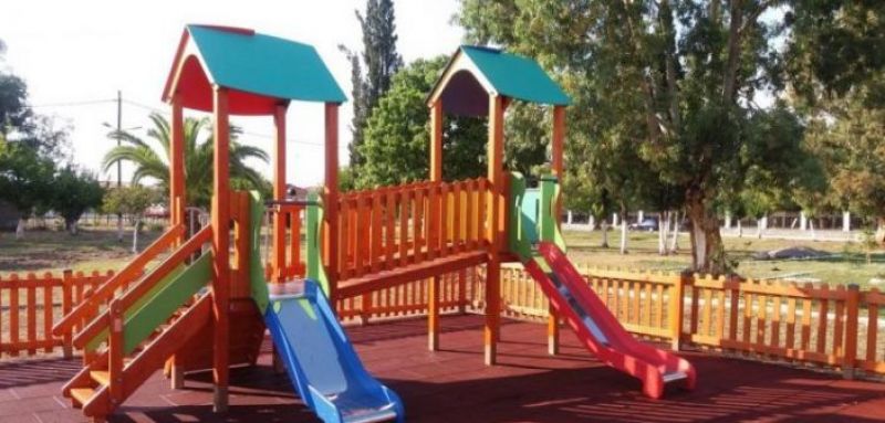 Θέρμο: 208.000,00 € για την προμήθεια &amp; τοποθέτηση εξοπλισμού για την αναβάθμιση παιδικών χαρών