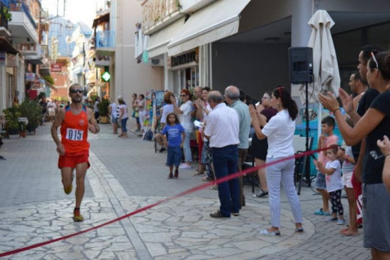 Πολλές οι συμμετοχές στον αγώνα δρόμου Βάρνακας-Μύτικας